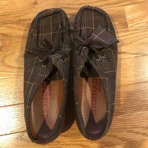 Clark’s Originals Wallabee brown plaid women’s
